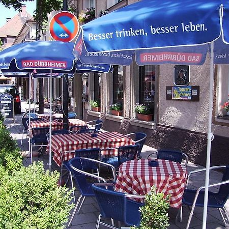 Hôtel Schwarzwaldgasthof Baren à Titisee-Neustadt Extérieur photo